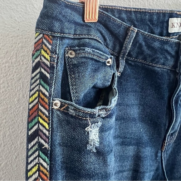 Knox Rose Embroidered Stripe Side Distressed Jeans 6 - Picture 3 of 9